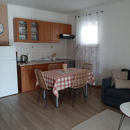Apartman Mima Apartment Порат Екстериор снимка